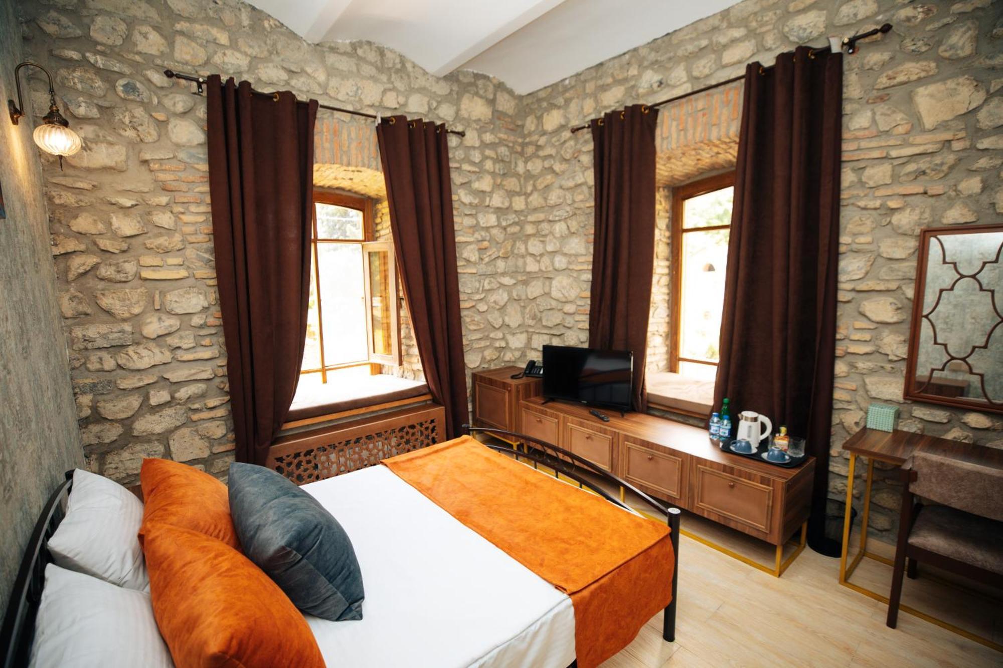 Art Hotel By Abad Guest Sheki Exterior photo